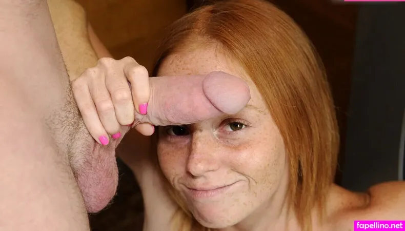 Alyssa Hart OnlyFans Thumbnail #Vv2gvAW9A1