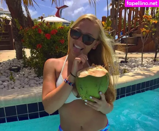 Alyssa K OnlyFans Thumbnail #G8jKewq2u9