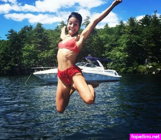 Alyssa Limperis OnlyFans Thumbnail #8r8PEW0fen