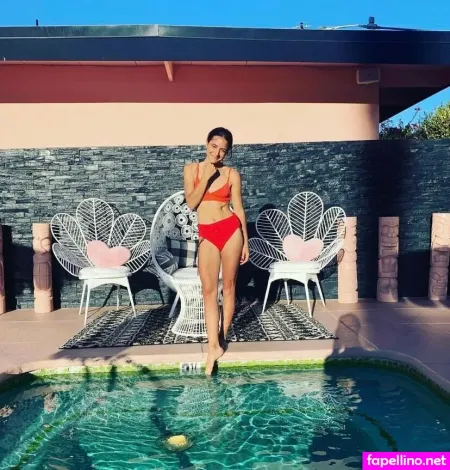 Alyssa Limperis OnlyFans Thumbnail #gEPdyCYQka