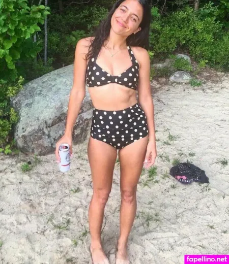 Alyssa Limperis OnlyFans Thumbnail #paQDwjyOoQ