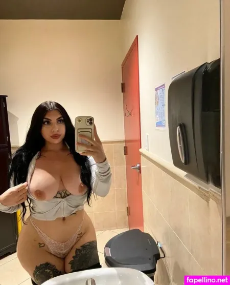 Alyssa Noelle Main Profile Photo