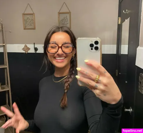 Alyssa Reign OnlyFans Thumbnail #YBOhHNG526