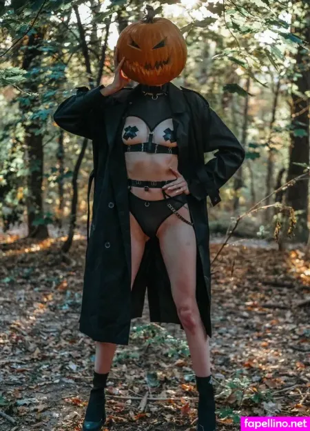 Alyssa Smit OnlyFans Thumbnail #dleFuMxVwX