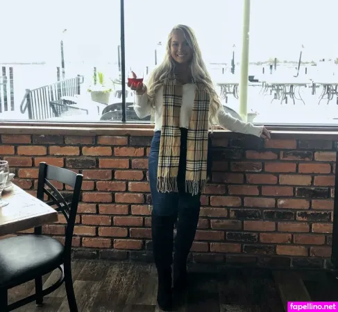 Alyssa Taylor 1 OnlyFans Thumbnail #og4TEb8GEL