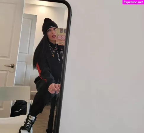 Alyssa Tognetti OnlyFans Thumbnail #VtLyxnMi5u