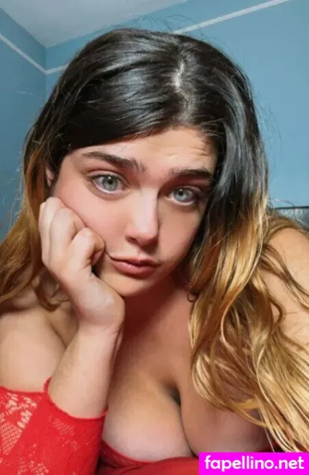 Alyssaball OnlyFans Thumbnail #dL1twLnYB3