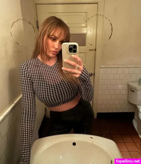 Alyssabarbara OnlyFans Thumbnail #YNkFZzk2BN