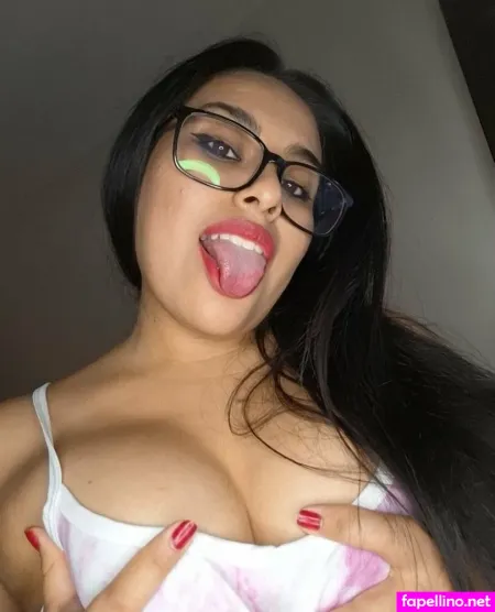 Alyssacam44 OnlyFans Thumbnail #lpeu23SMv4