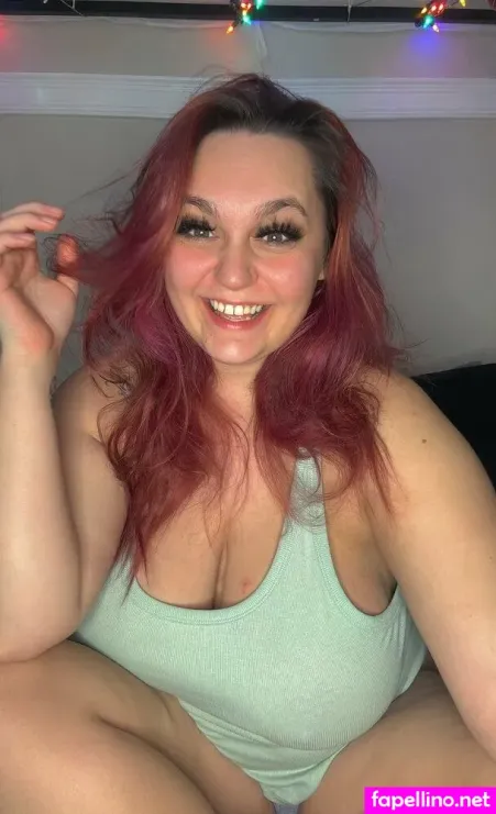 Alyssacarter974 OnlyFans Thumbnail #OF8lzBpkMU