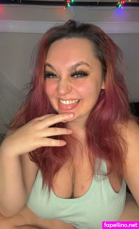 Alyssacarter974 OnlyFans Thumbnail #tyWk1RtnfY