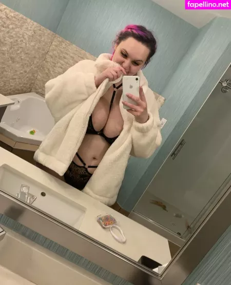 Alyssacarterfreex OnlyFans Thumbnail #4f2FOe5i06