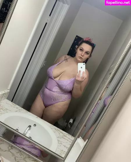 Alyssacarterfreex OnlyFans Thumbnail #CZUvo0ti4f