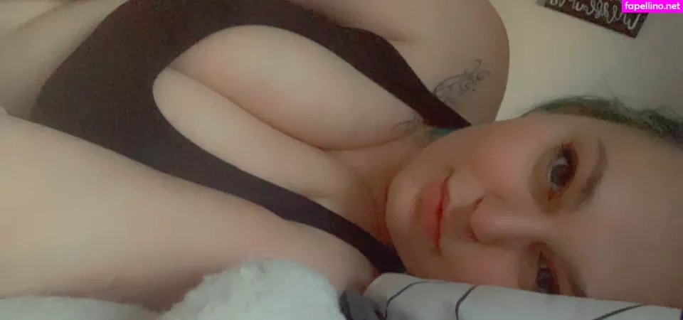 Alyssacarterfreex OnlyFans Thumbnail #QDiaj8mzzc
