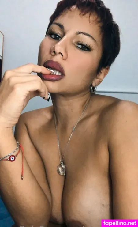 Alyssalatina OnlyFans Thumbnail #AtnciaC33p