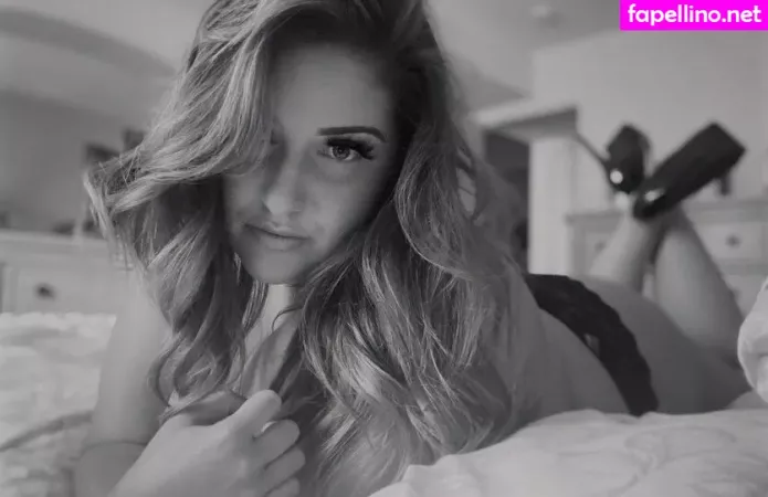 Alyssamax07 OnlyFans Thumbnail #cqJApCZe8q