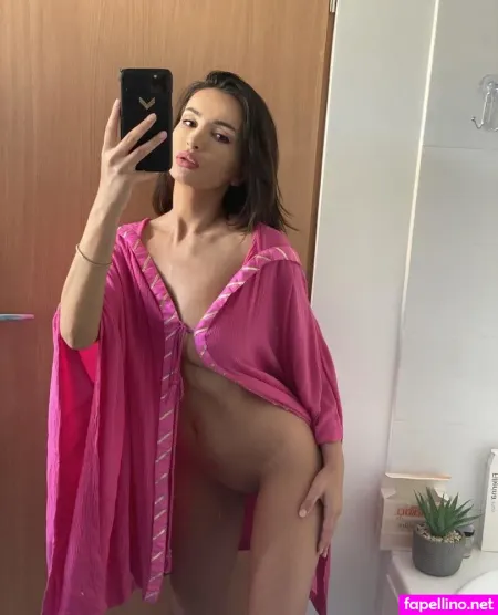 Alyssia Kent OnlyFans Thumbnail #myqp6lWuNx