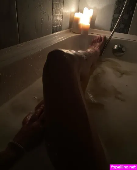 Alyssia Kent OnlyFans Thumbnail #qv4pvVetE4
