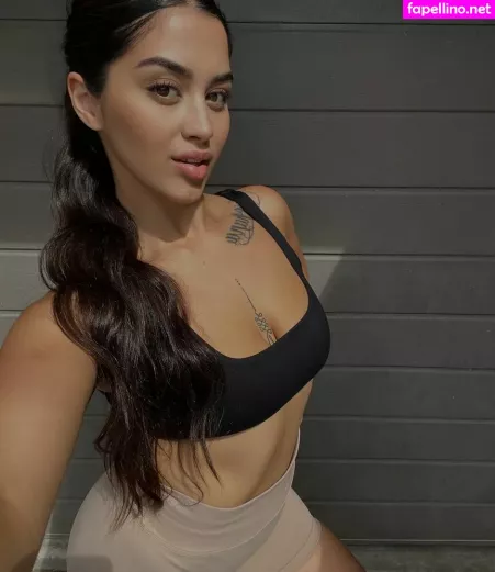 Alyssiarosee OnlyFans Thumbnail #yHMZcS9AVH