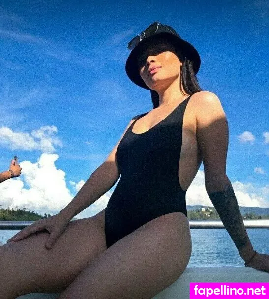 alyviolet, lilac_x_a Nude Leaked OnlyFans Photo #bBiiZbdx4T