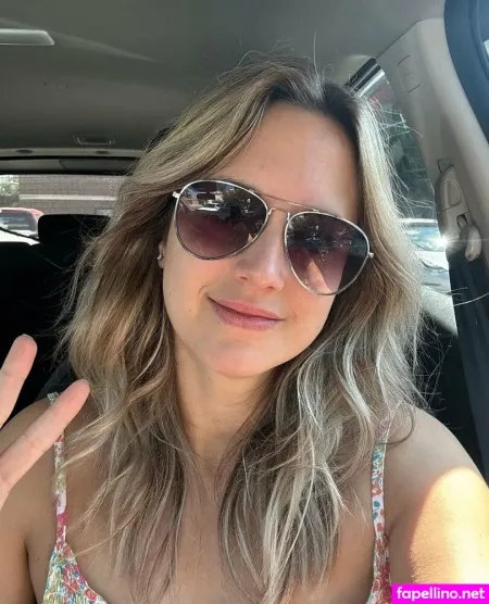 Alyxlibbycomedy OnlyFans Thumbnail #FA9yrkb3S8