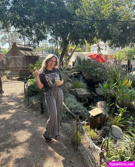 Alyxlibbycomedy OnlyFans Thumbnail #OUPWW5myKN