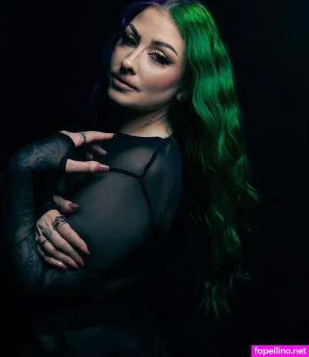 Alyxx OnlyFans Thumbnail #d7eUVeyNsT