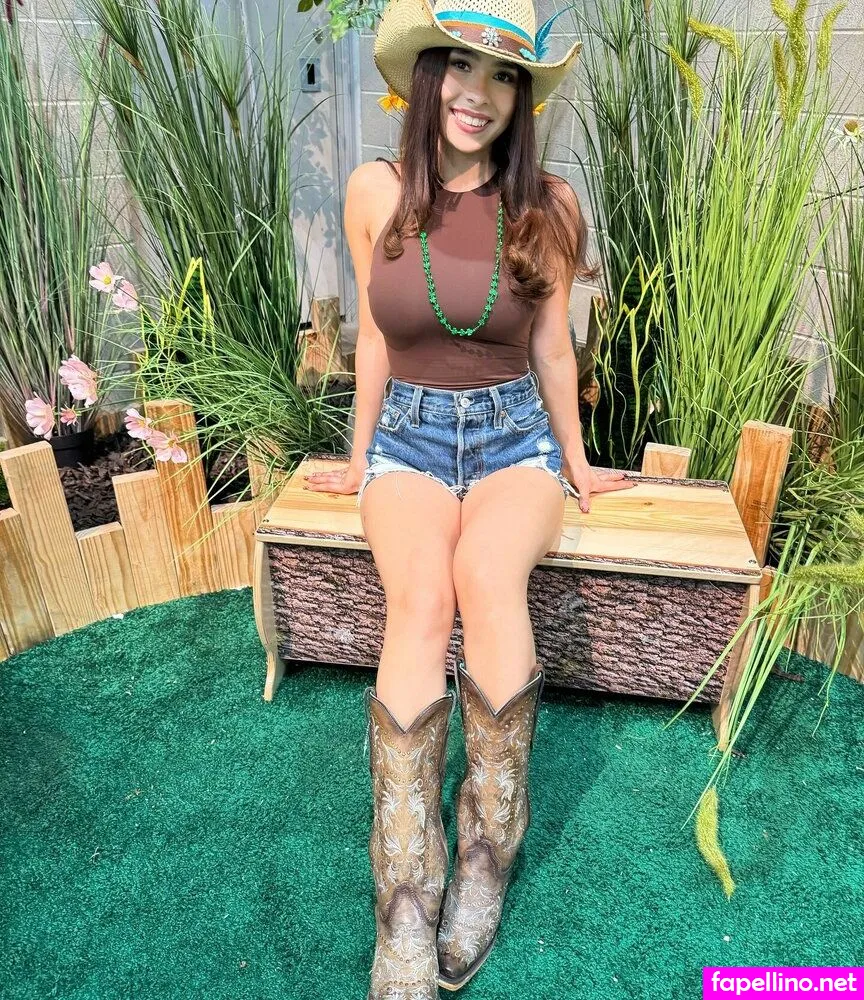 alyza_alanis, alyza_alanistalent, who_rocky1, who_rocky2 Nude Leaked OnlyFans Photo #I6H78Gm7ho