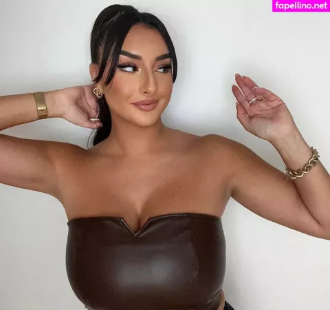 Am Hailil OnlyFans Thumbnail #VZsJSSuJcN