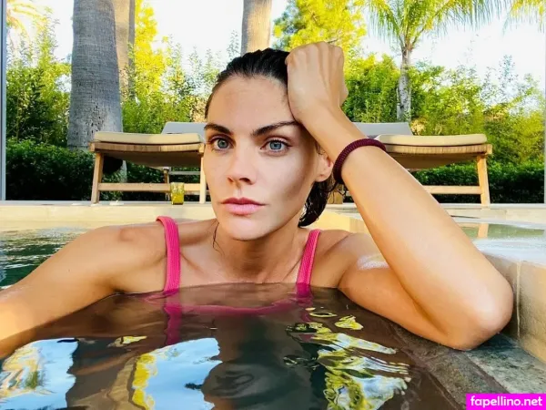Amaia Salamanca Urizar OnlyFans Thumbnail #buq1Z6P62d