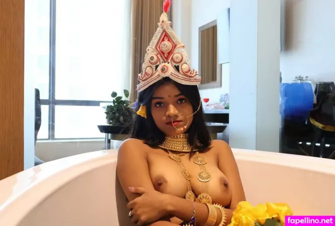 Amaira Roy 1 OnlyFans Thumbnail #4qZeNZjM49