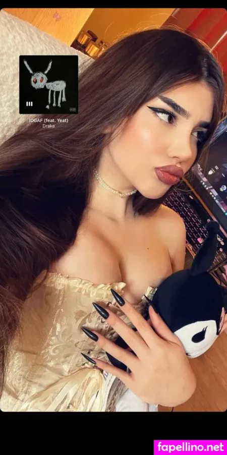 Amaliemfr OnlyFans Thumbnail #oaYKqTcHGg