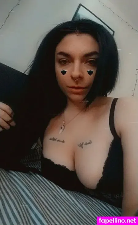 Amalilith OnlyFans Thumbnail #Mu9FEXb5O3