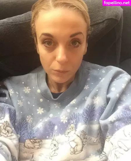 Amanda Abbington OnlyFans Thumbnail #5OaKDcOvp4