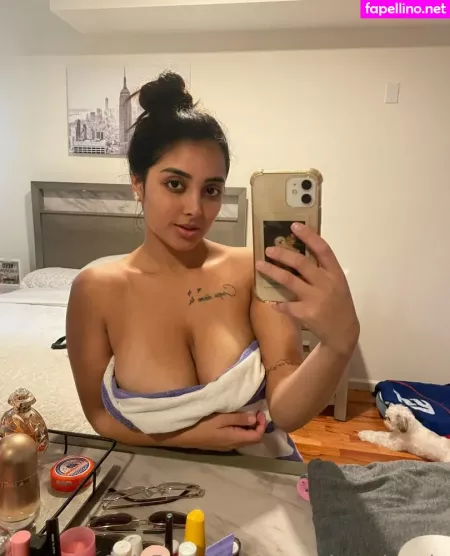 Amanda Ambrosio OnlyFans Thumbnail #H80FMptmde