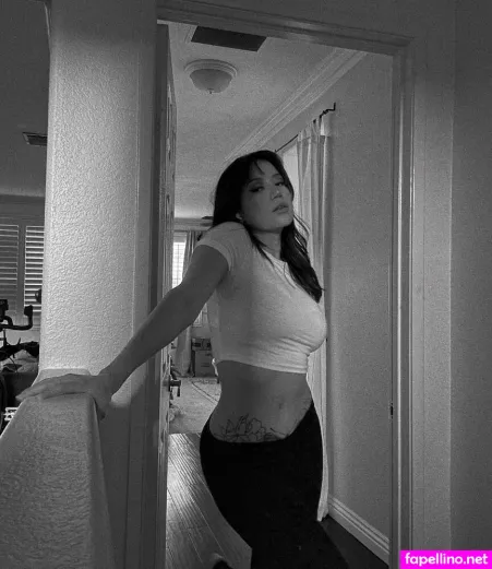 Amanda Breana OnlyFans Thumbnail #oBW7OBAy3D