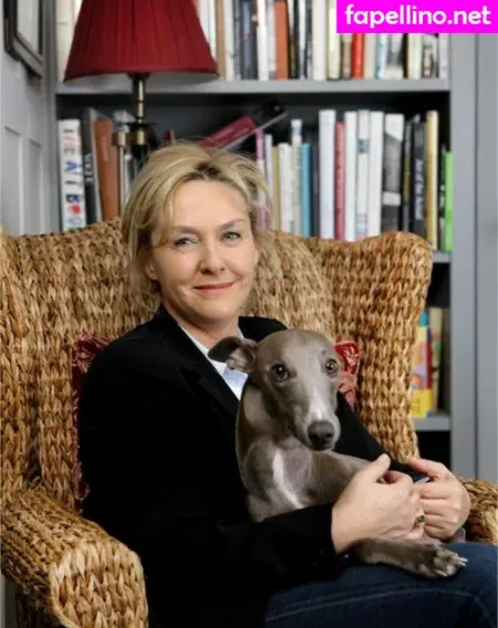 Amanda Burton OnlyFans Thumbnail #V02mut12Np