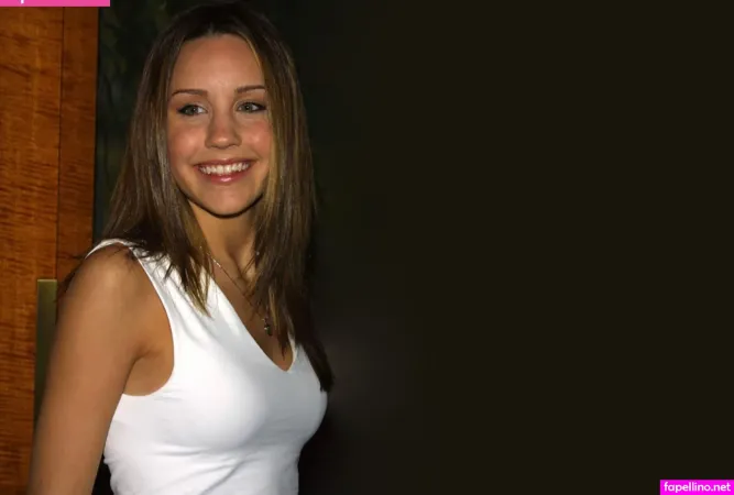 Amanda Bynes OnlyFans Thumbnail #Zf4IG90pE4