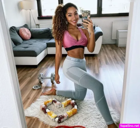 Amanda Ciss OnlyFans Thumbnail #8hWZm4Nshi