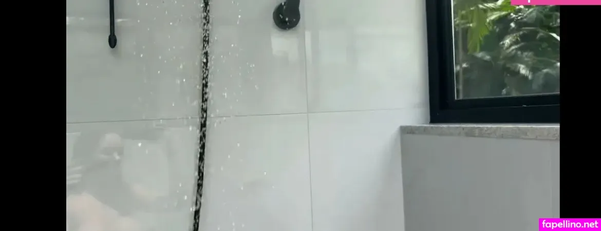 Amanda Curvelo OnlyFans Thumbnail #bZzDWnehdb