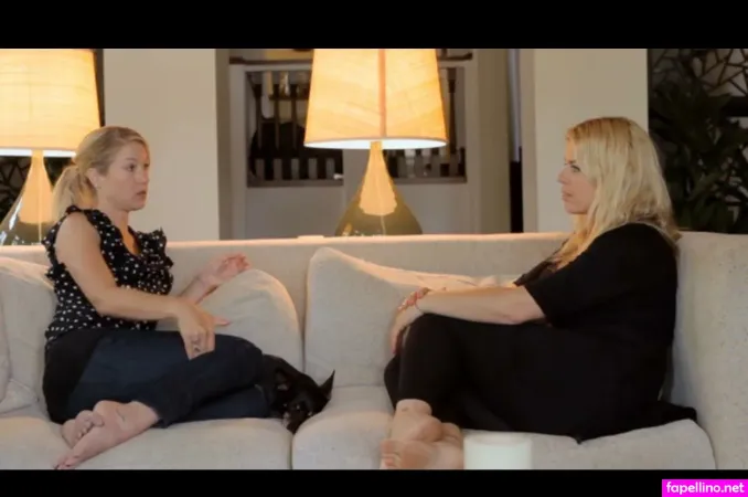 Amanda De Cadenet OnlyFans Thumbnail #ydPNcUfDgJ