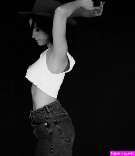 Amanda De Godoi OnlyFans Thumbnail #z6wIqr0laS