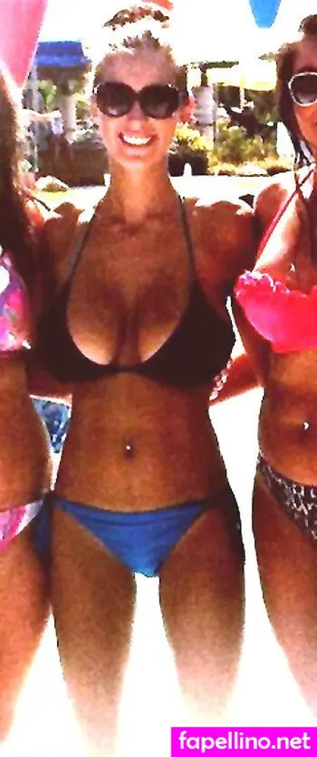 Amanda Dodson Thompson OnlyFans Thumbnail #SsHDSkRFm9