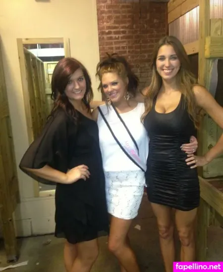 Amanda Dodson Thompson OnlyFans Thumbnail #nIPv45JREc