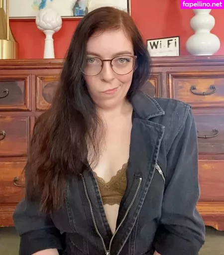 Amanda Golka OnlyFans Thumbnail #NwNp3tZAUl
