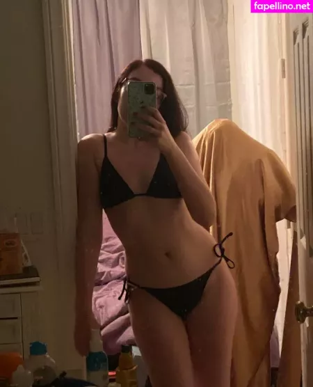 Amanda Golka OnlyFans Thumbnail #wHCPz8as2U