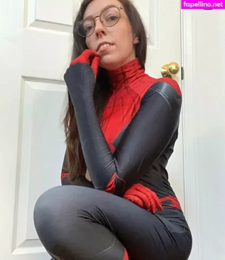 Amanda Golka OnlyFans Thumbnail #yCHduNTU5C