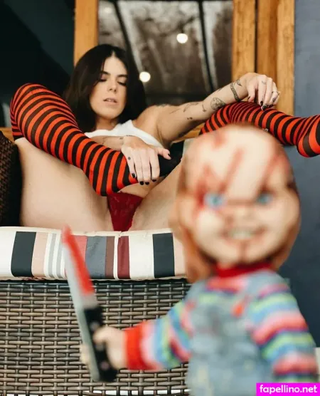 Amanda Kuhl OnlyFans Thumbnail #FT1LBabKnh