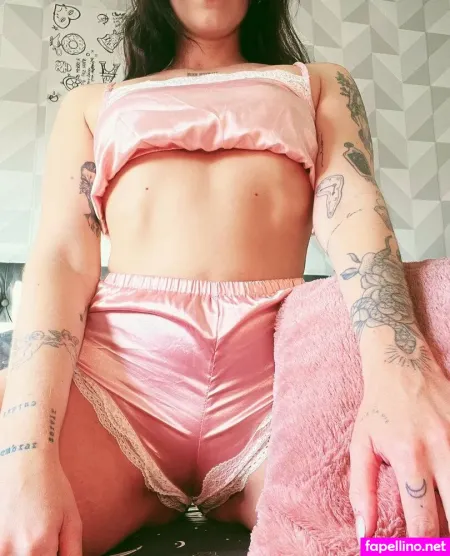 Amanda Kuhl OnlyFans Thumbnail #xjp8lXSVaP