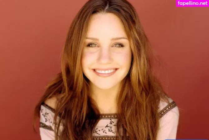 Amanda Laura Bynes OnlyFans Thumbnail #CbaRQ2x9h5